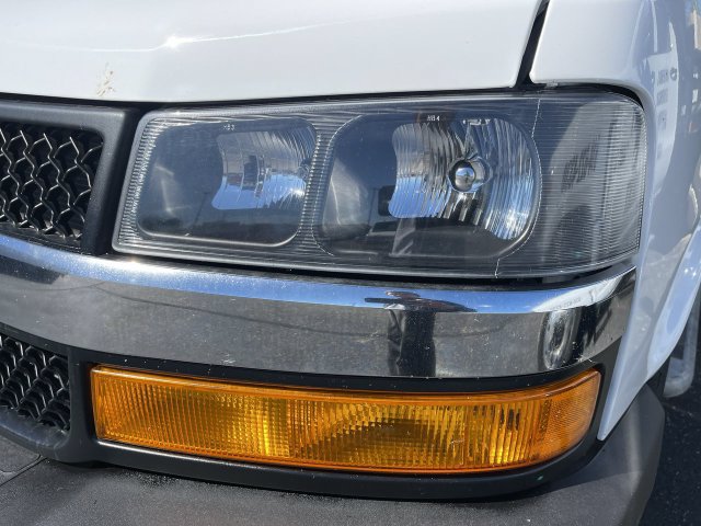Used 2025 Chevrolet Express 2500 w/ Driver Convenience Package RWD image 8