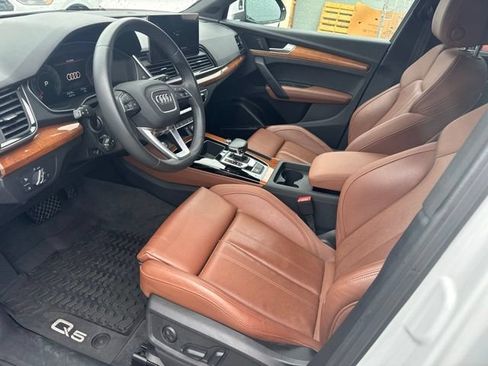 Used 2023 Audi Q5 2.0T Premium Plus w/ Premium Plus Package AWD/4WD image 8