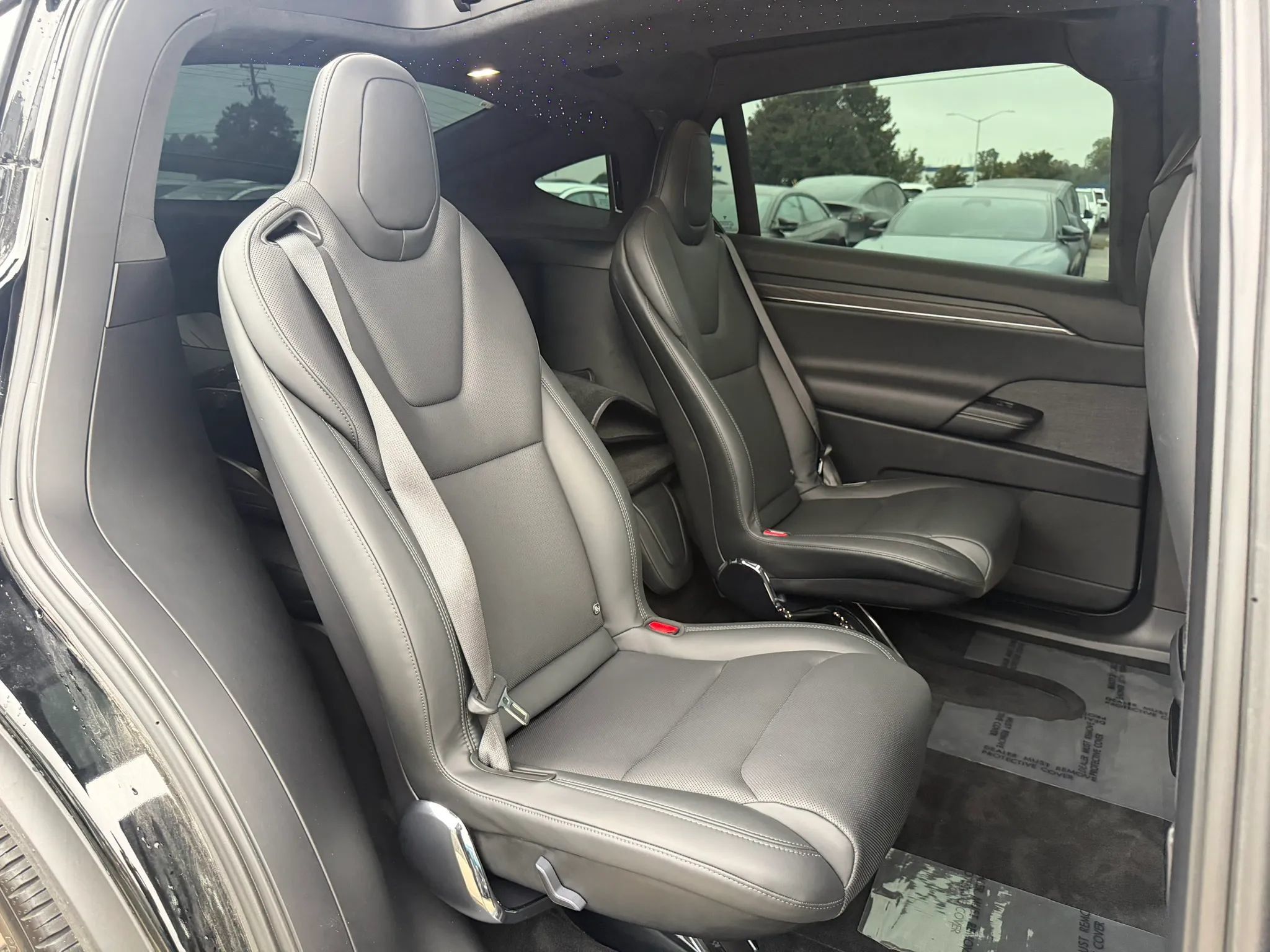 Used 2023 Tesla Model X AWD/4WD image 16