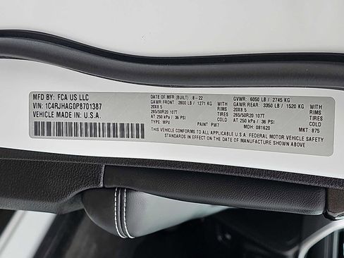 Used 2023 Jeep Grand Cherokee Altitude image 27