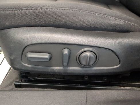 Used 2022 Chevrolet Malibu LT FWD image 13