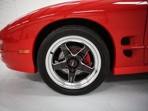 Used 1999 Pontiac Firebird Formula w/ Security Pkg image 31