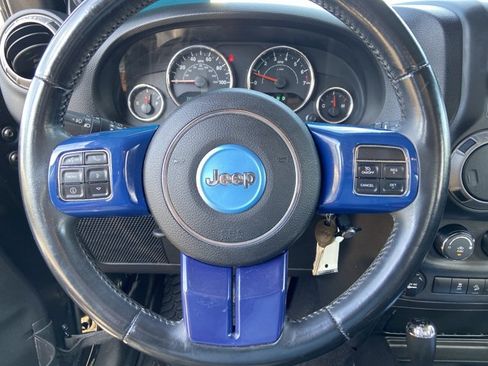 Used 2014 Jeep Wrangler Sport w/ Connectivity Group AWD/4WD image 30