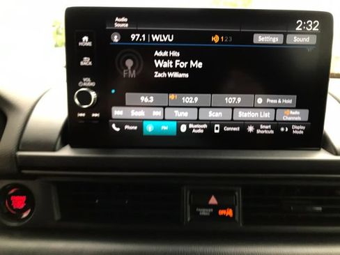 Used 2023 Honda Pilot TrailSport image 28