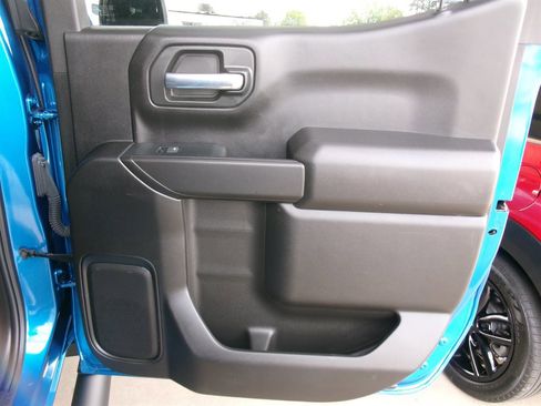 Used 2023 Chevrolet Silverado 1500 Custom w/ Rally Edition image 21