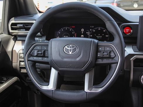 New 2025 Toyota Tacoma TRD Off-Road image 19