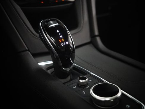 Used 2022 Cadillac XT5 Premium Luxury w/ LPO, Floor Liner Package image 29