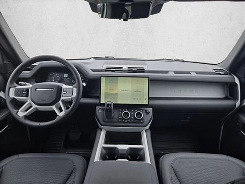 New 2026 Land Rover Defender 130 X-Dynamic SE AWD/4WD image 15