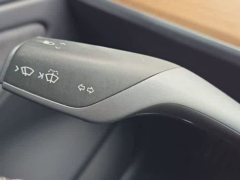 Used 2020 Tesla Model 3 Performance image 26