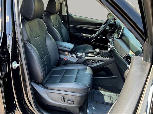 Certified 2022 Kia Telluride EX w/ EX Premium Package FWD image 31