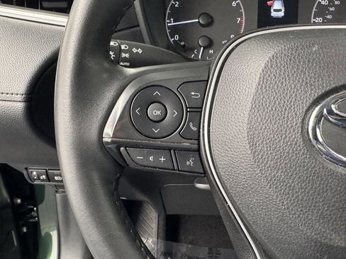 Used 2023 Toyota Corolla Cross LE image 26