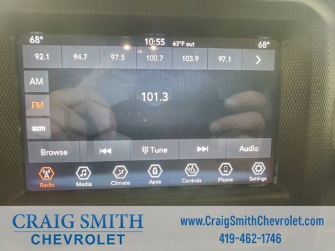 Used 2019 Jeep Wrangler Unlimited Sahara w/ Cold Weather Group AWD/4WD image 21