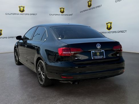 Used 2018 Volkswagen Jetta Wolfsburg Edition FWD image 3