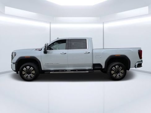 New 2026 GMC Sierra 2500 Denali w/ Denali Reserve Package AWD/4WD image 6