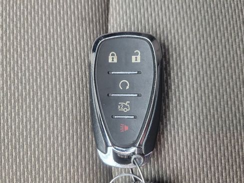 Used 2016 Chevrolet Cruze LT w/ Convenience Package image 32