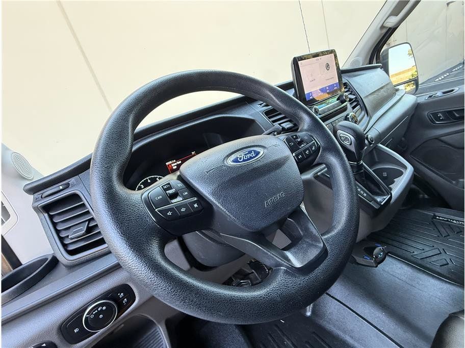 Used 2020 Ford Transit 250 Medium Roof RWD image 9