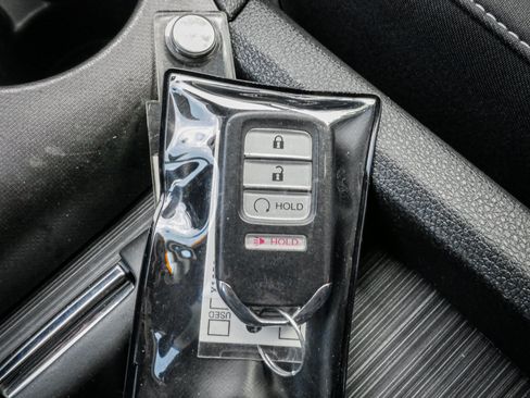 Used 2023 Honda Ridgeline Sport image 34