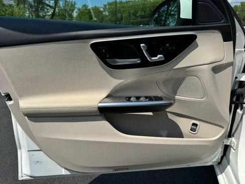Certified 2023 Mercedes-Benz C 300 4MATIC Sedan image 19