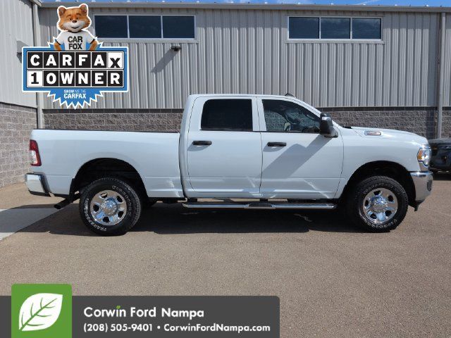 Used 2024 RAM 2500 Tradesman w/ Chrome Appearance Group AWD/4WD image 2