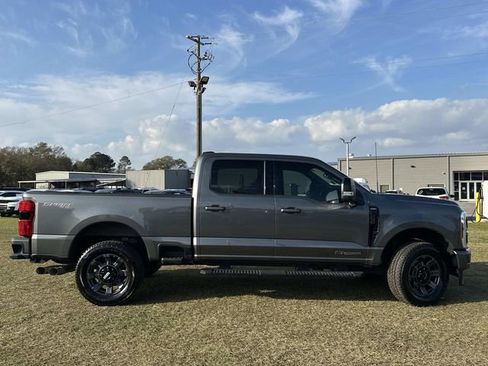 Certified 2024 Ford F250 Lariat w/ Sport Appearance Package image 6