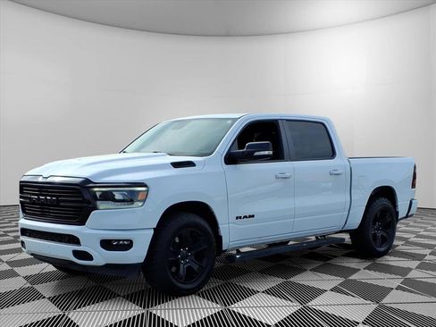 Used 2021 RAM 1500 Big Horn image 3