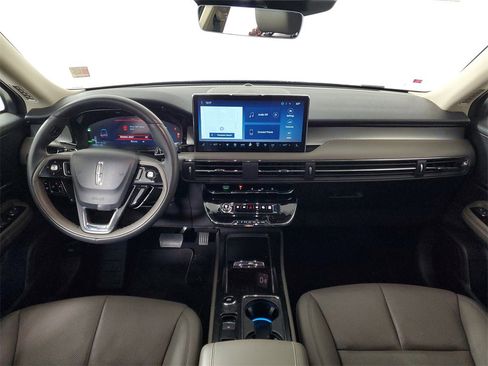 Certified 2025 Lincoln Corsair Grand Touring w/ Equipment Group 301A image 5