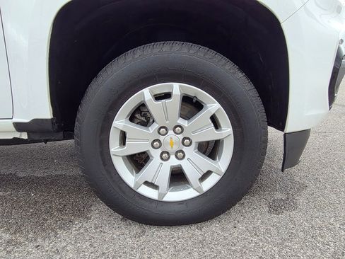 Used 2022 Chevrolet Colorado LT w/ Fleet Safety Package image 29