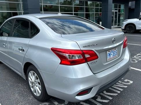 Used 2019 Nissan Sentra SV FWD image 5