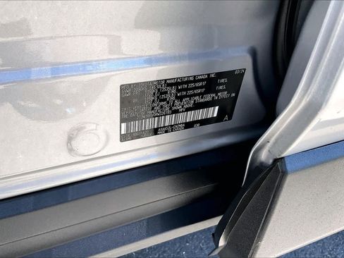 Used 2024 Toyota RAV4 XLE FWD image 36