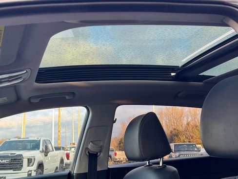 Used 2022 Kia Sportage EX image 28