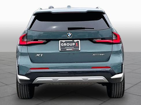 Used 2025 BMW X1 xDrive28i w/ Technology Package AWD/4WD image 5