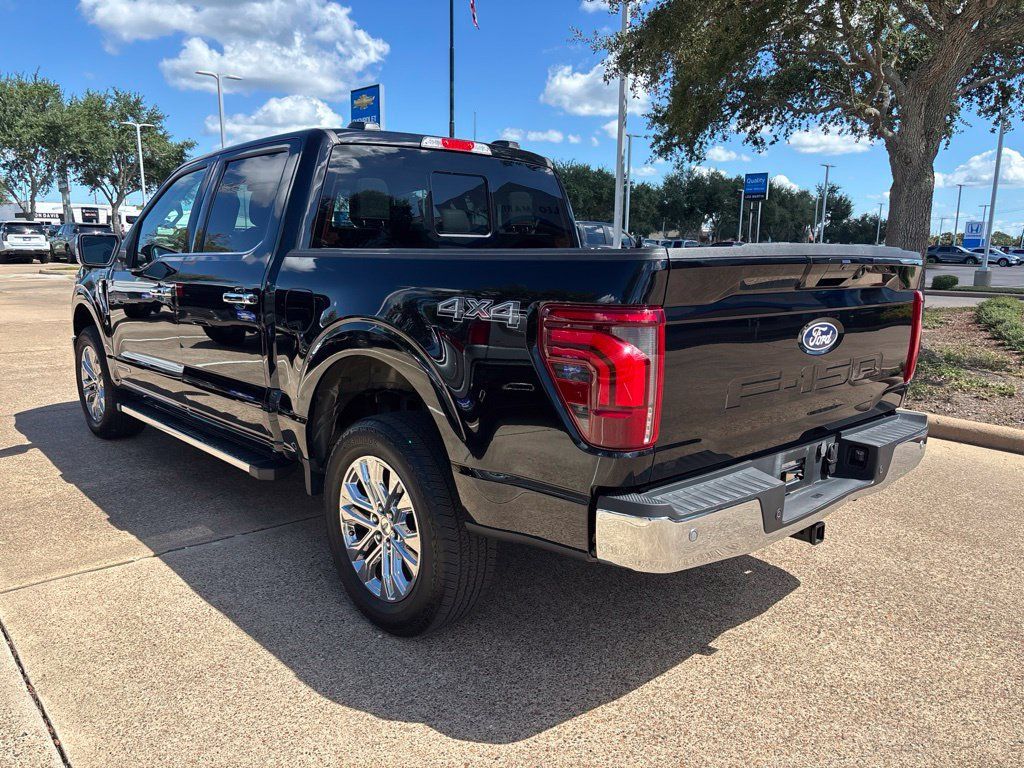 Used 2025 Ford F150 Lariat w/ Equipment Group 501A Mid AWD/4WD image 7