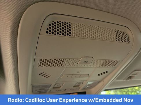 Used 2025 Cadillac XT5 Premium Luxury image 19