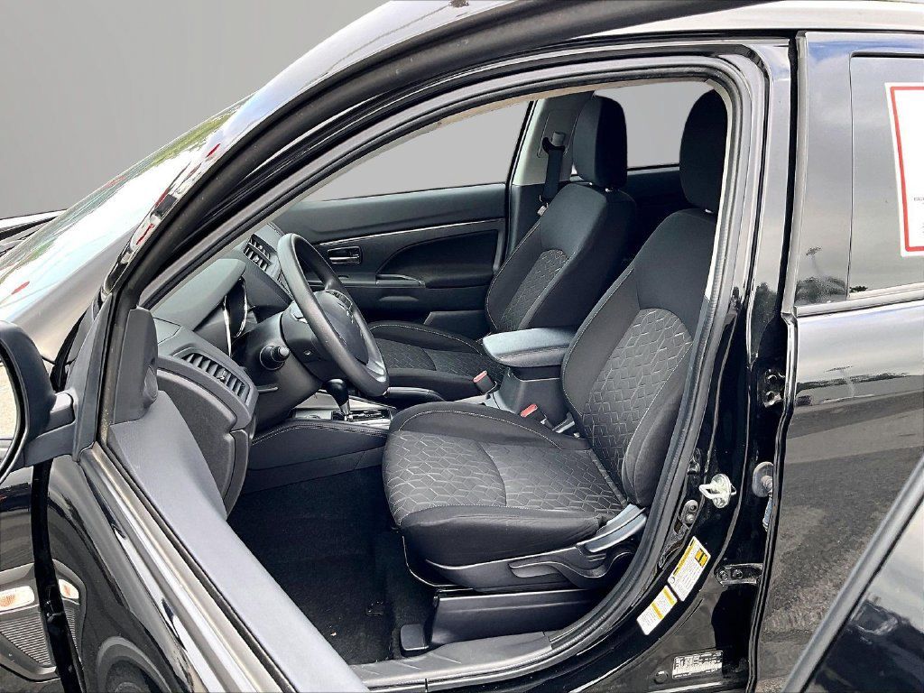 Used 2024 Mitsubishi Outlander Sport AWD image 24