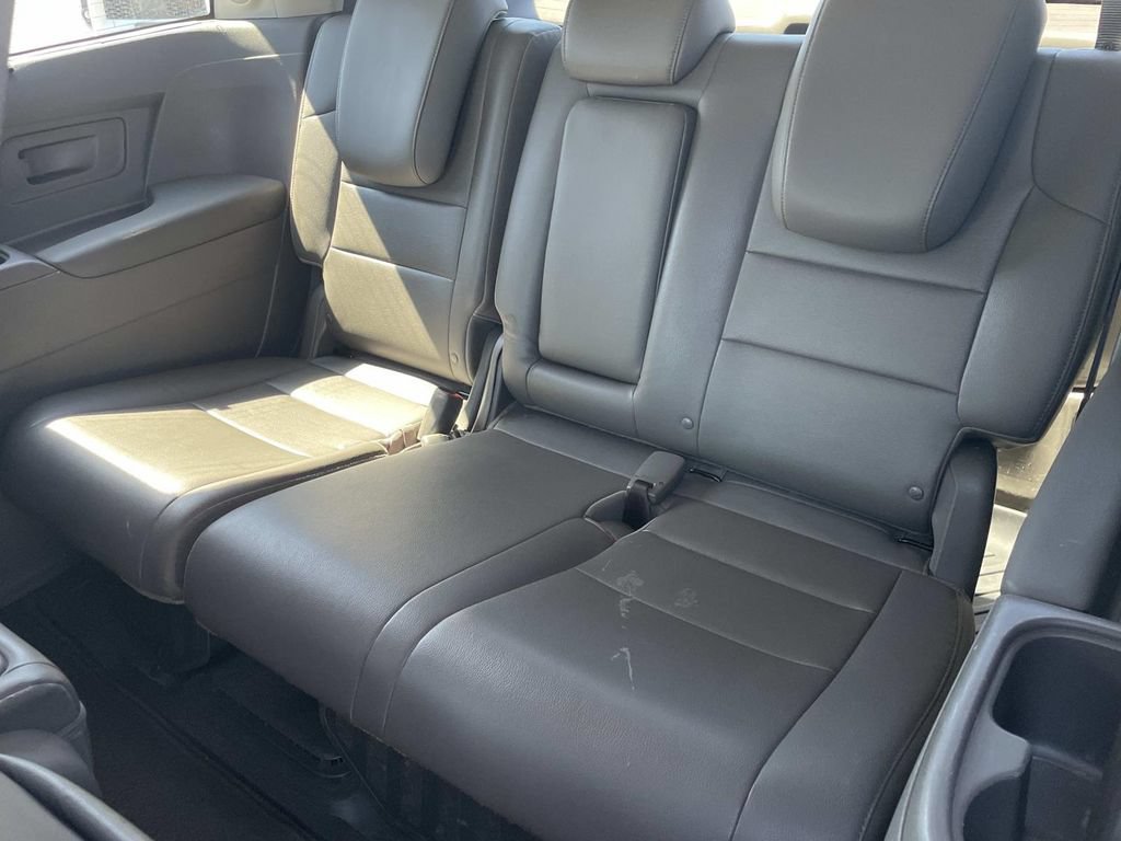 Used 2015 Honda Odyssey Touring Elite image 12
