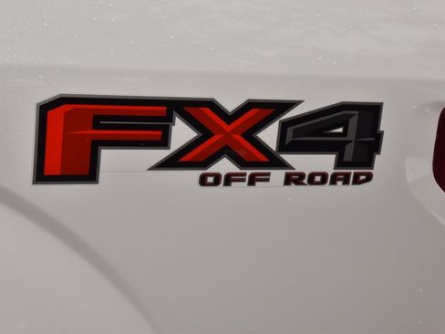 Used 2020 Ford F150 Platinum w/ Equipment Group 701A Luxury image 43