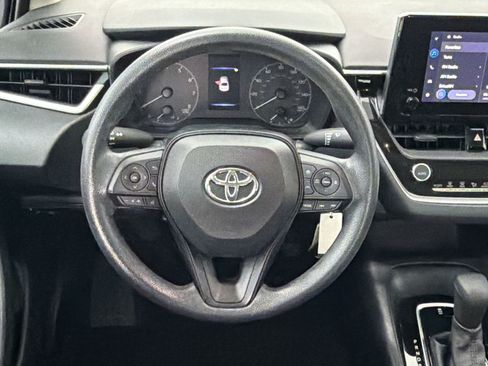 Used 2023 Toyota Corolla LE FWD image 11
