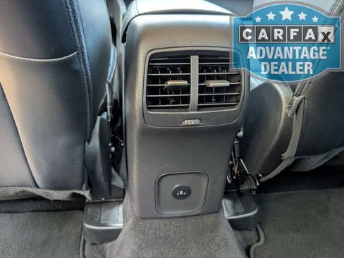 Used 2025 Ford Escape Platinum AWD/4WD image 19