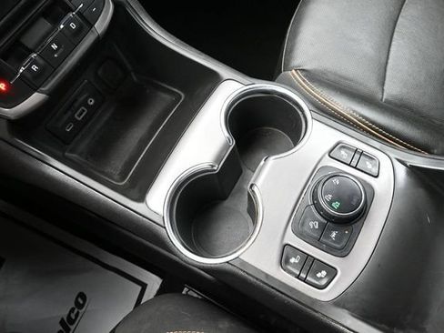 Used 2023 GMC Terrain AT4 AWD/4WD image 41