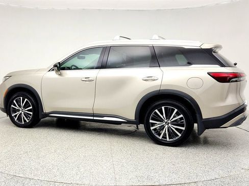 Used 2023 INFINITI QX60 Sensory w/ Vision Package AWD/4WD image 7