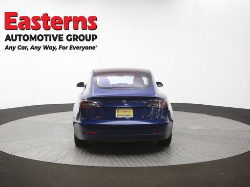 Used 2018 Tesla Model 3 RWD image 33