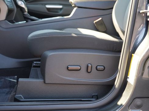 Used 2019 Ford Escape SE AWD/4WD image 16
