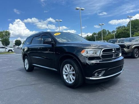 Used 2020 Dodge Durango SXT AWD/4WD image 4