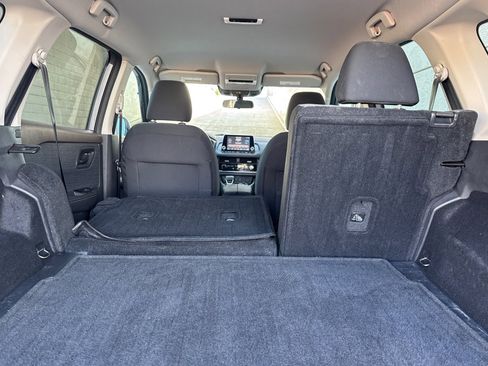 Used 2021 Nissan Rogue S image 31