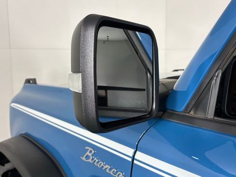 Used 2024 Ford Bronco Heritage Edition AWD/4WD image 13