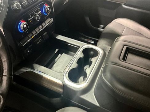 Used 2021 Chevrolet Silverado 1500 LT Trail Boss w/ Bed Protection Package image 19