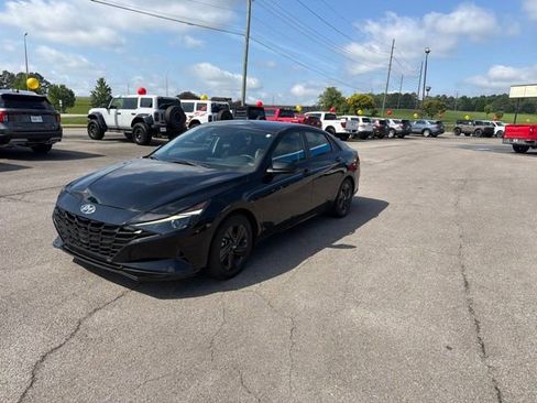 Used 2021 Hyundai Elantra Blue w/ Cargo Package FWD image 3