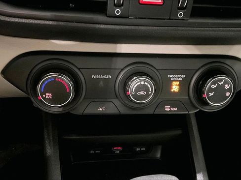 Used 2022 Kia Forte LXS w/ LXS Technology Package image 30