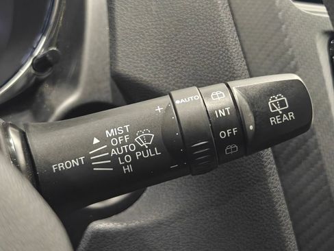 Used 2023 Mitsubishi Outlander Sport ES AWD/4WD image 15