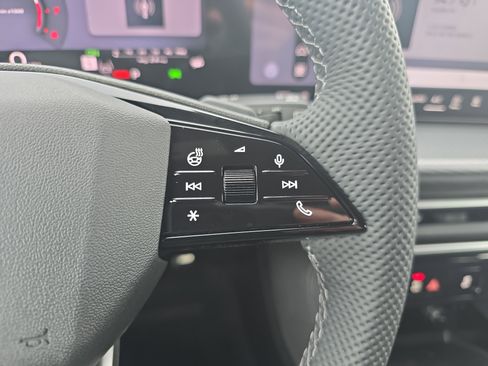 New 2026 Audi SQ5 Premium Plus AWD/4WD image 18